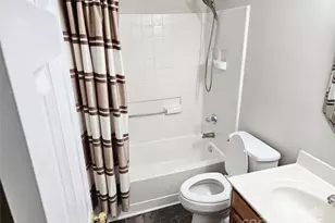 9112 Four Mile Crk Rd, Charlotte, NC 28227 - Photo 5