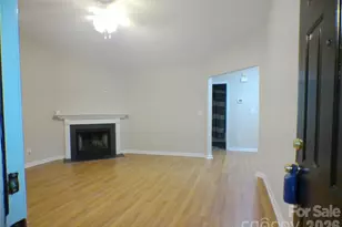 9112 Four Mile Crk Rd, Charlotte, NC 28277 - Photo 5