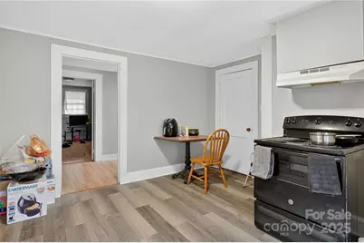 1114 Wilson W Lee Boulevard, Statesville, NC 28677 - Photo 9