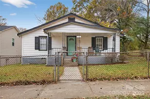 1114 Wilson W Lee Blvd, Statesville, NC 28677 - Photo 1