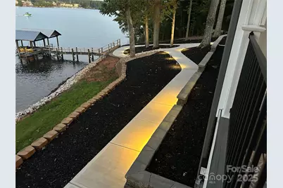 6788 Bucleigh Road, Lake Wylie, SC 29710 - Photo 3