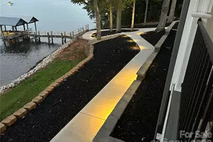 6788 Bucleigh Rd, Lake Wylie, SC 29710 - Photo 3