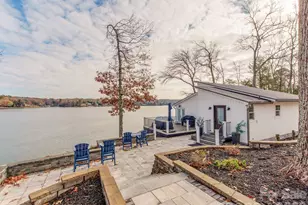 6788 Bucleigh Rd, Lake Wylie, SC 29710 - Photo 11