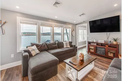 6788 Bucleigh Road, Lake Wylie, SC 29710 - Photo 21