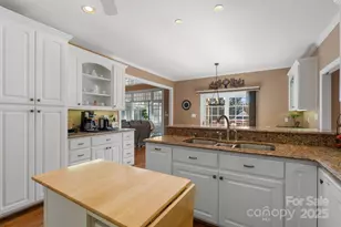 137 Clearcreek Dr, Boiling Springs, SC 29316 - Photo 21