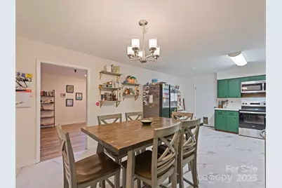 120 Pleasant Hill Circle, Waynesville, NC 28786 - Photo 11