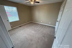 117 Hayworth Ln, Statesville, NC 28625 - Photo 15