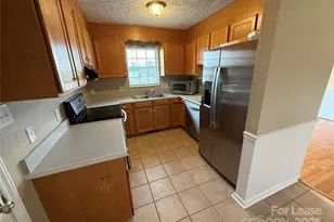 117 Hayworth Ln, Statesville, NC 28625 - Photo 9