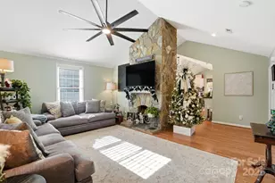 1607 Florida St, Gastonia, NC 28052 - Photo 5
