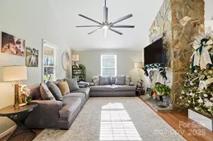 1607 Florida St, Gastonia, NC 28052 - Photo 7