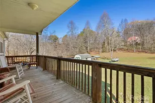 70 Pierce Elders Rd, Whittier, NC 28789 - Photo 3