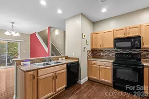 68 Fox Briar Dr, Fletcher, NC 28732 - Photo 11