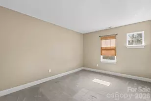 68 Fox Briar Dr, Fletcher, NC 28732 - Photo 29