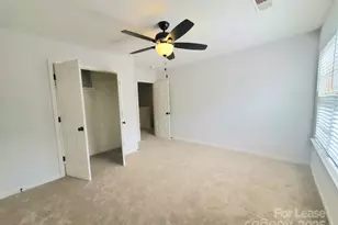 5709 Kelden Walker Ln, Charlotte, NC 28269 - Photo 15