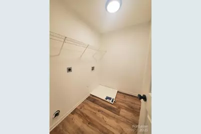 5709 Kelden Walker Lane, Charlotte, NC 28269 - Photo 17