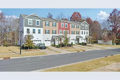 2932 Pirates Place, Charlotte, NC 28216 - Photo 3