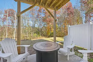 2932 Pirates Pl, Charlotte, NC 28216 - Photo 31