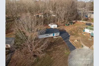 1383 Sandiwood Court, Claremont, NC 28610 - Photo 3