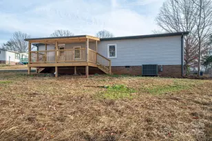 1383 Sandiwood Ct, Claremont, NC 28610 - Photo 35