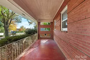 3826 Conway Ave, Charlotte, NC 28209 - Photo 3