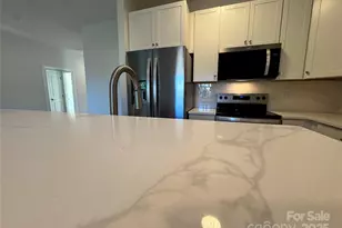 2113 Confederate St, Monroe, NC 28110 - Photo 3