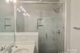 246 Ferebee Pl, Charlotte, NC 28213 - Photo 17