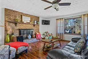 150 Timberlane Dr, Etowah, NC 28729 - Photo 5