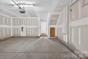 242 Ferebee Pl, Charlotte, NC 28213 - Photo 39