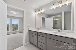 242 Ferebee Pl, Charlotte, NC 28213 - Photo 17