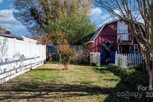 901 Union St, Maiden, NC 28650 - Photo 27