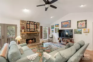 75 Hickory Dr, Highlands, NC 28741 - Photo 3