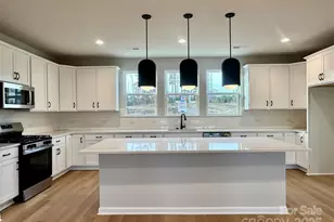 238 Ferebee Pl, Charlotte, NC 28213 - Photo 1