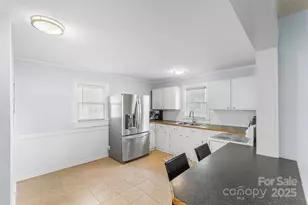 601 W 2nd St, Cherryville, NC 28021 - Photo 7