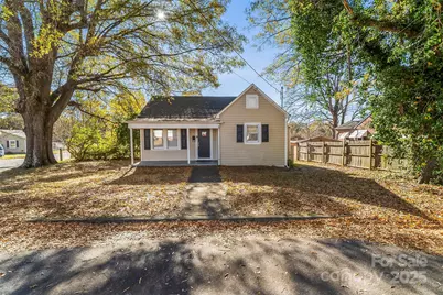 601 W 2nd Street, Cherryville, NC 28021 - Photo 1