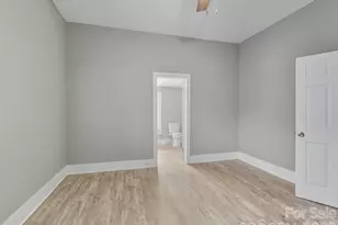 4313 Hovis Rd, Charlotte, NC 28208 - Photo 13