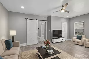 4313 Hovis Rd, Charlotte, NC 28208 - Photo 3