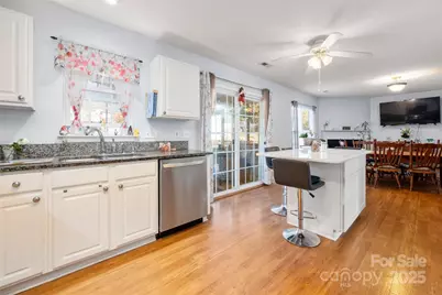 1200 Somerset Drive, Lancaster, SC 29720 - Photo 15