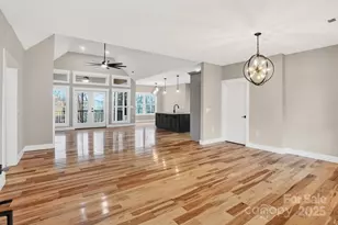 105 Sunset View Ln, Statesville, NC 28677 - Photo 7