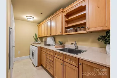 21 Battery Park Avenue #702, Asheville, NC 28801 - Photo 31