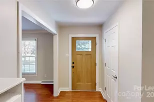 2844 Goneaway Rd, Charlotte, NC 28210 - Photo 3