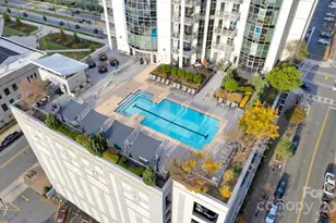 333 W Trade St, Charlotte, NC 28202 - Photo 21