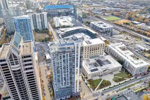 333 W Trade St, Charlotte, NC 28202 - Photo 1