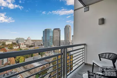 333 W Trade Street #1902, Charlotte, NC 28202 - Photo 9