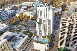 333 W Trade St, Charlotte, NC 28202 - Photo 25