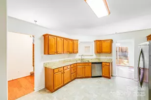 2712 Thornburg Ct, Monroe, NC 28110 - Photo 15