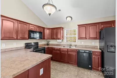 2244 Burris Road, Conover, NC 28613 - Photo 5