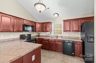 2244 Burris Rd, Conover, NC 28613 - Photo 5