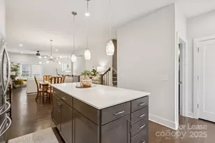 12106 Brooklyn Ave, Charlotte, NC 28204 - Photo 3