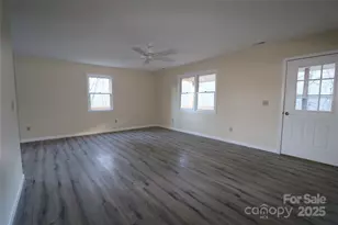 249 Cherry Hollow Rd, Burnsville, NC 28714 - Photo 7