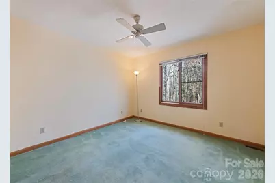 1350 Davis Mountain Road, Hendersonville, NC 28739 - Photo 23
